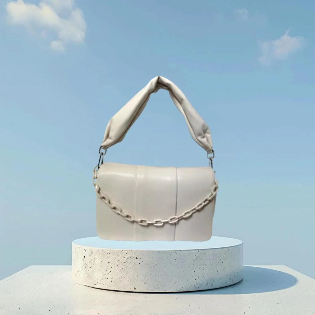 กระเป๋าแฟชั่น รุ่น 88027-1 ทรง Soft Box พับฝา ดีไซน์เรียบหรู สายหูจับหนานุ่ม วัสดุหนัง PU