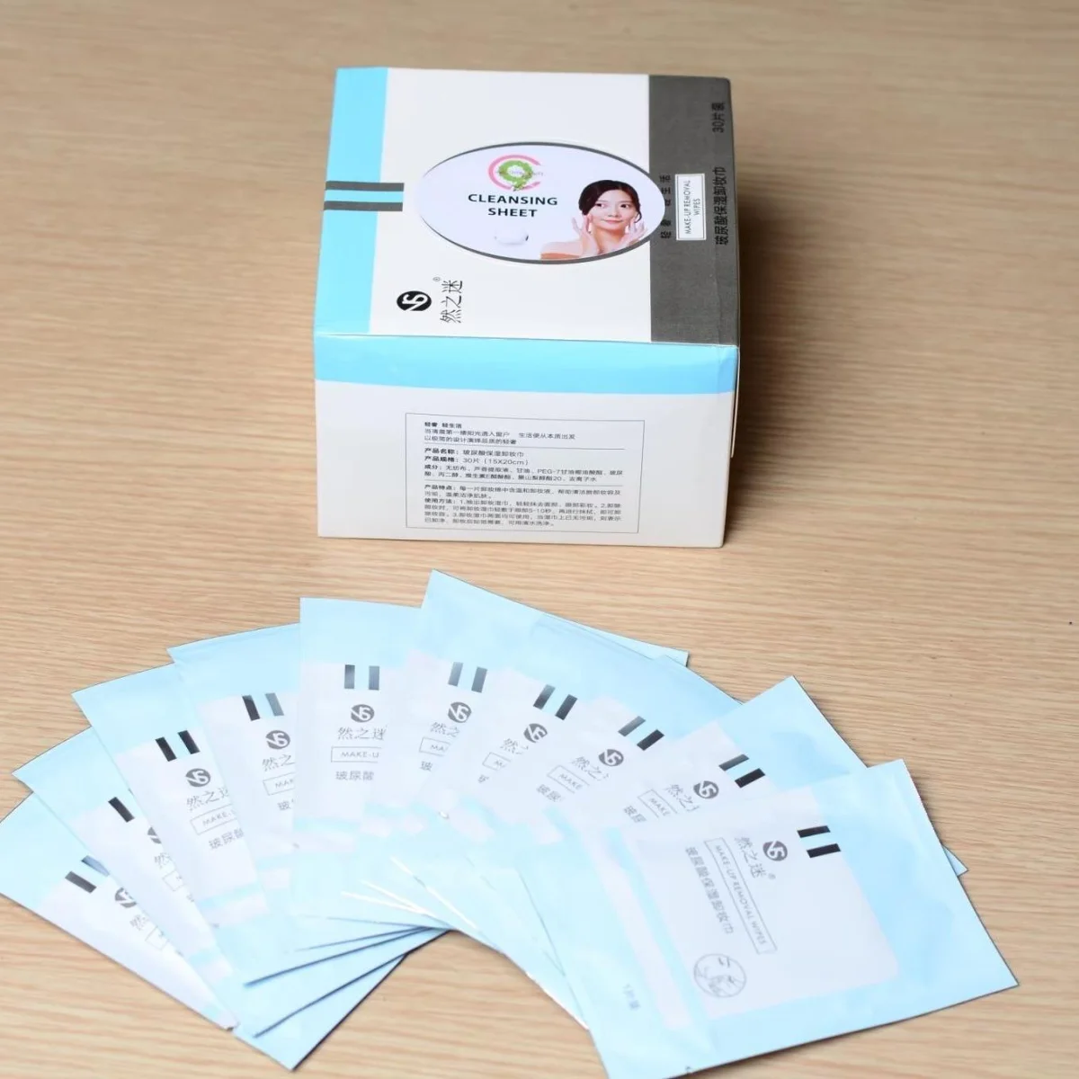 แผ่นทำความสะอาดหน้า เช็ดเครื่องสำอางค์ คลีนซิ่ง ทำความสะอาดหมดจด