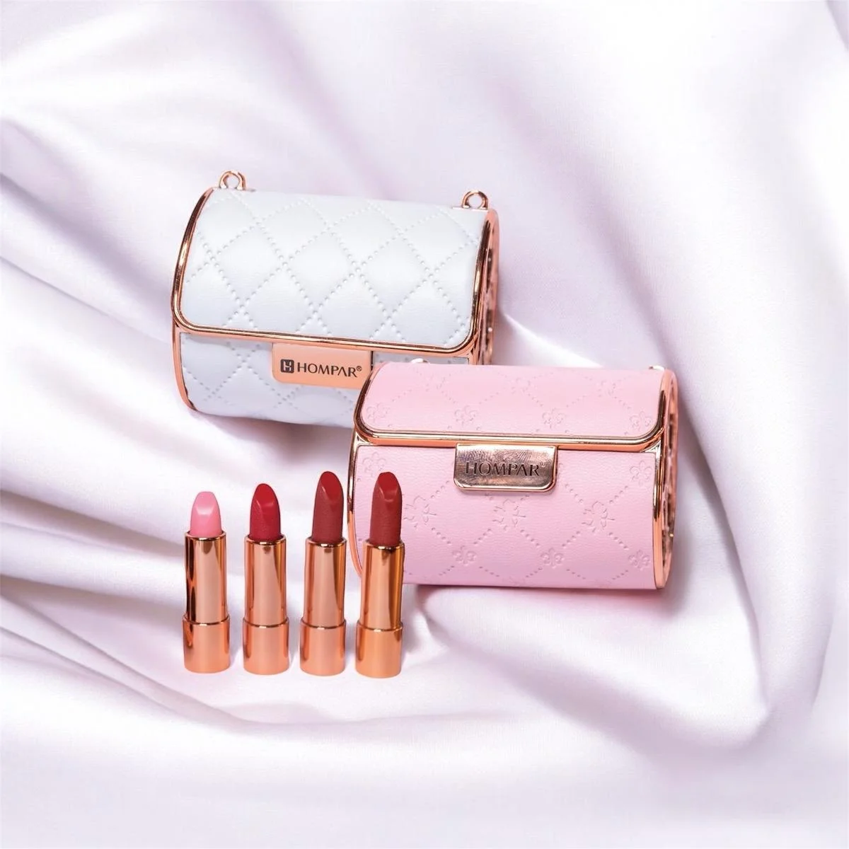 ￼Hompar ของแท้ ชุดลิปสติก ลิปกลอส เนื้อแมตต์กํามะหยี่ ติดทนนาน ให้ความชุ่มชื้น 4 ชิ้น